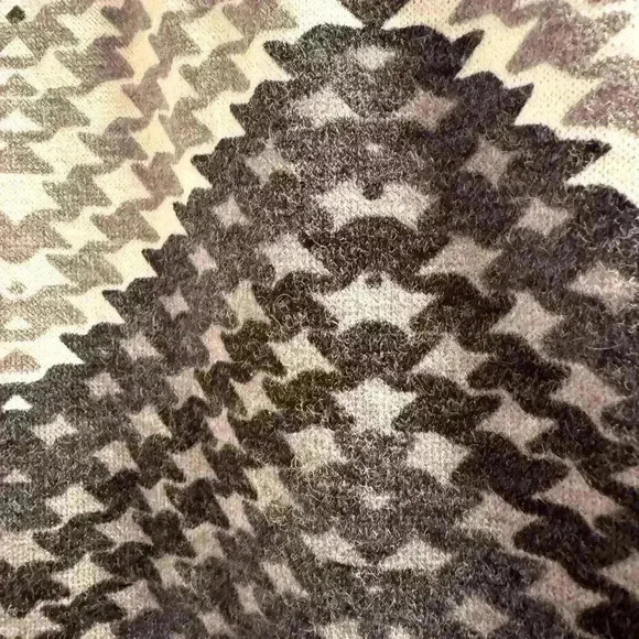 Pull-on sweater skirt - Picture 2 of 3